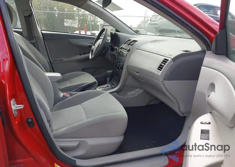 2010 Toyota Corolla Le z USA, uszkodzony, nr VIN 2T1BU4EE6AC240900